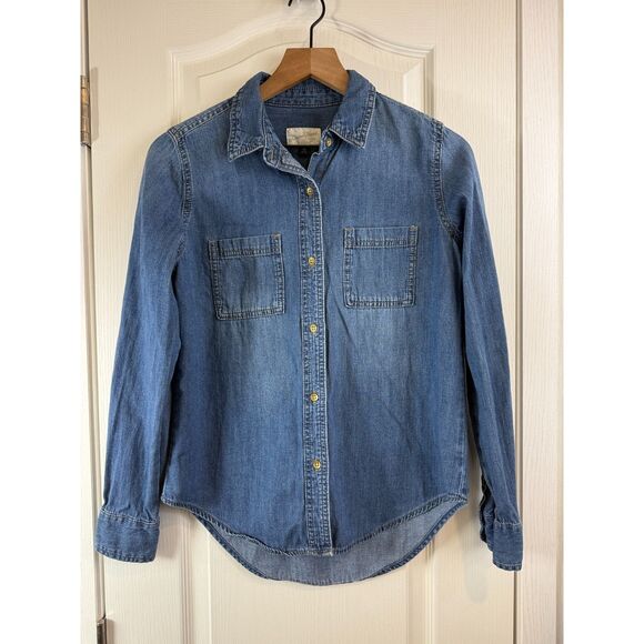 Universal Thread Blue Denim Chambray Long Sleeve Button Up Shirt Women's XS - Picture 1 of 9